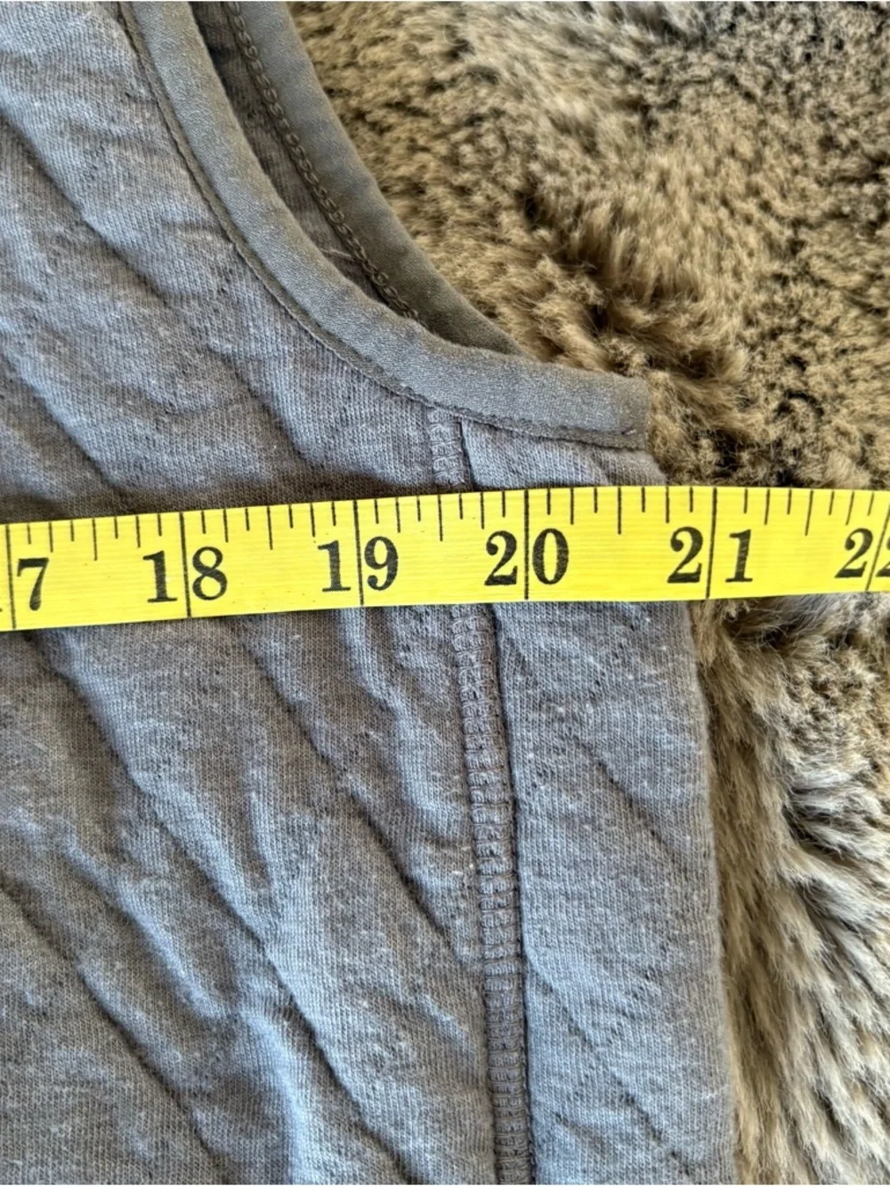 J.Crew Grey Quilted Vest M‎ Layer Preppy Golf Career Office Men’s Travel Comfy